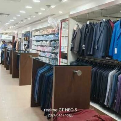 The Raymond Shop