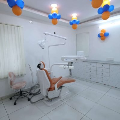 Apollo Dental Clinic – Best Dental Clinic in Periyar Nagar