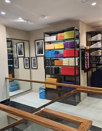 The Raymond shop