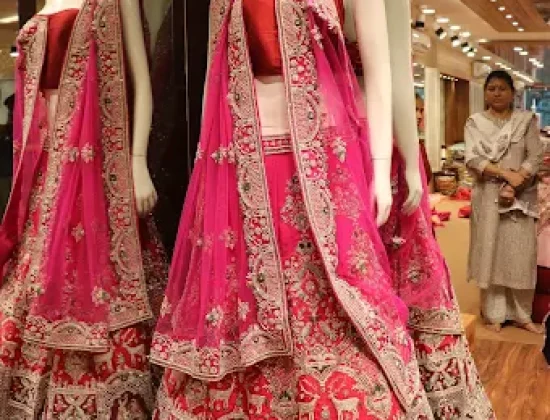 KAMNI SAREES