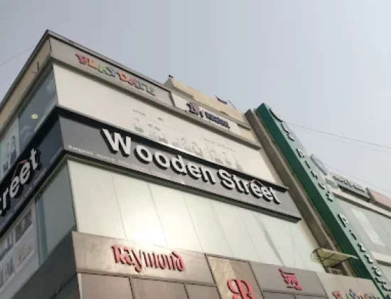 The Raymond shop
