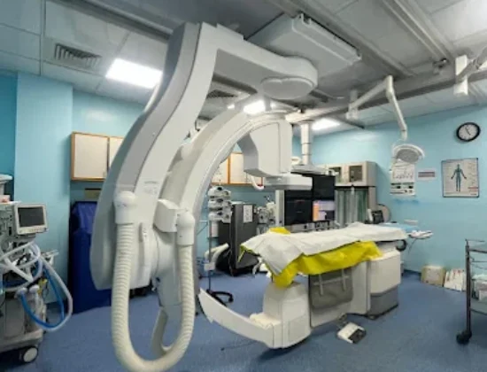 Dr. Ravindran – Endovascular & Interventional Radiologist Specialist